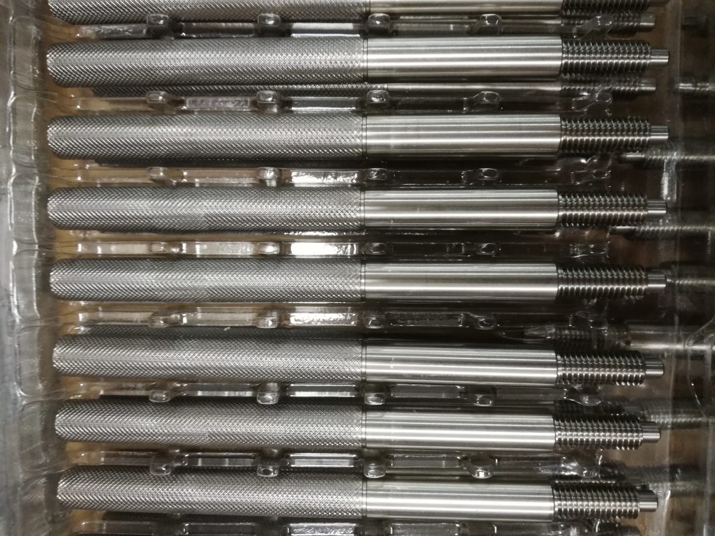 Precision Turning & Knurling Stainless Shaft Best Fit Precision
